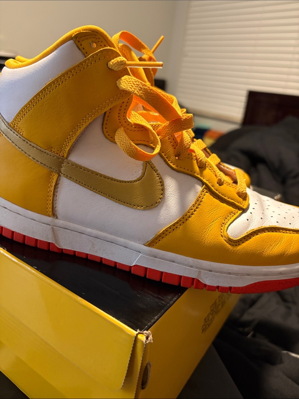 Nike Kids High-Top Sneakers in Yellow, White and Red